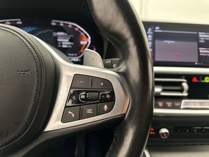 BMW 330 bild 19