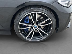BMW 330 bild 35