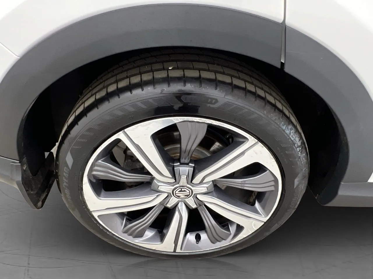 Vehicle image 31