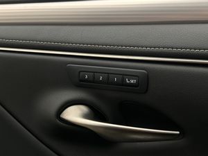 Lexus ES bild 15