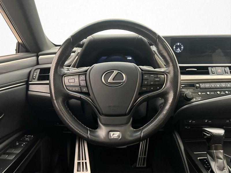 Lexus ES bild 14