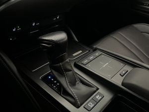 Lexus ES bild 26
