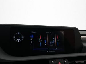 Lexus ES bild 23