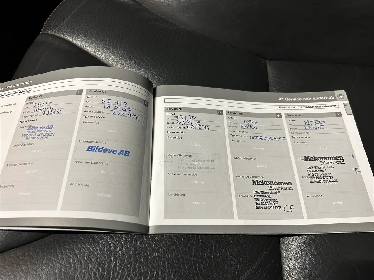 Vehicle image 19