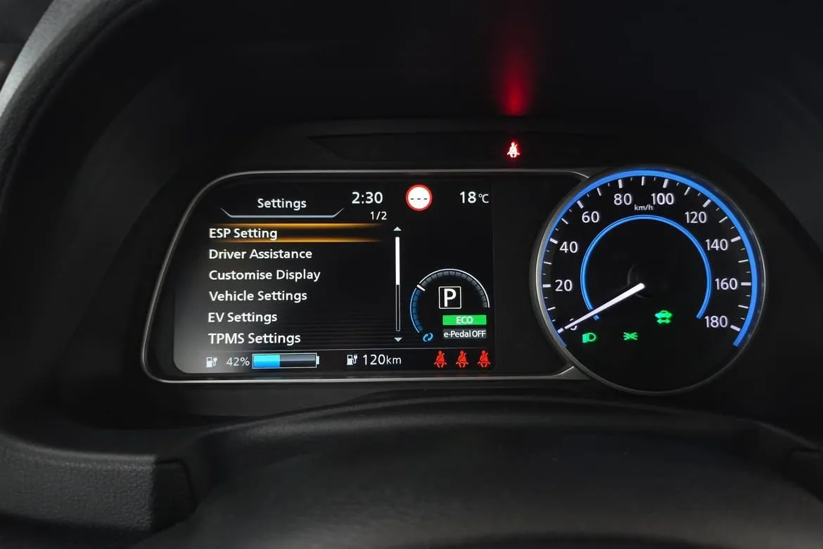 Vehicle image 15