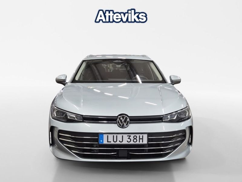 Volkswagen Passat bild 8