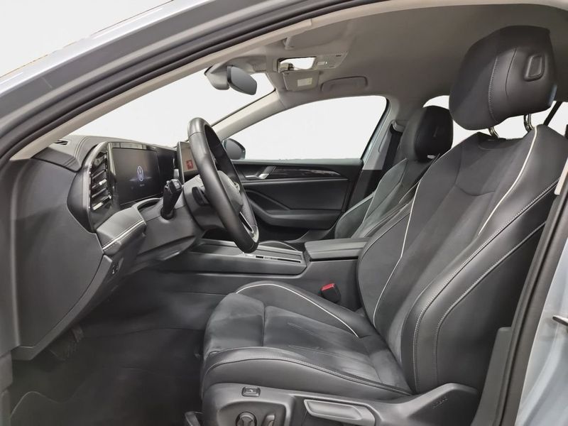 Volkswagen Passat bild 9