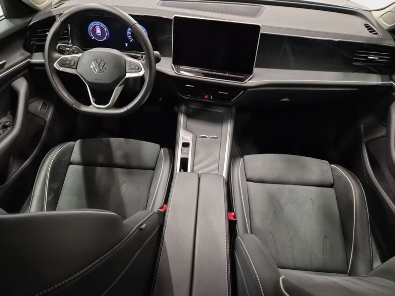 Volkswagen Passat bild 10