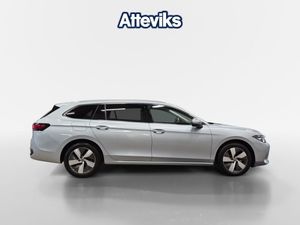 Volkswagen Passat bild 2