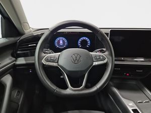 Volkswagen Passat bild 12
