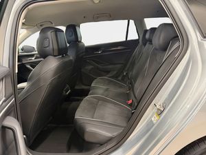 Volkswagen Passat bild 13