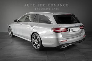 Mercedes E450 bild 2