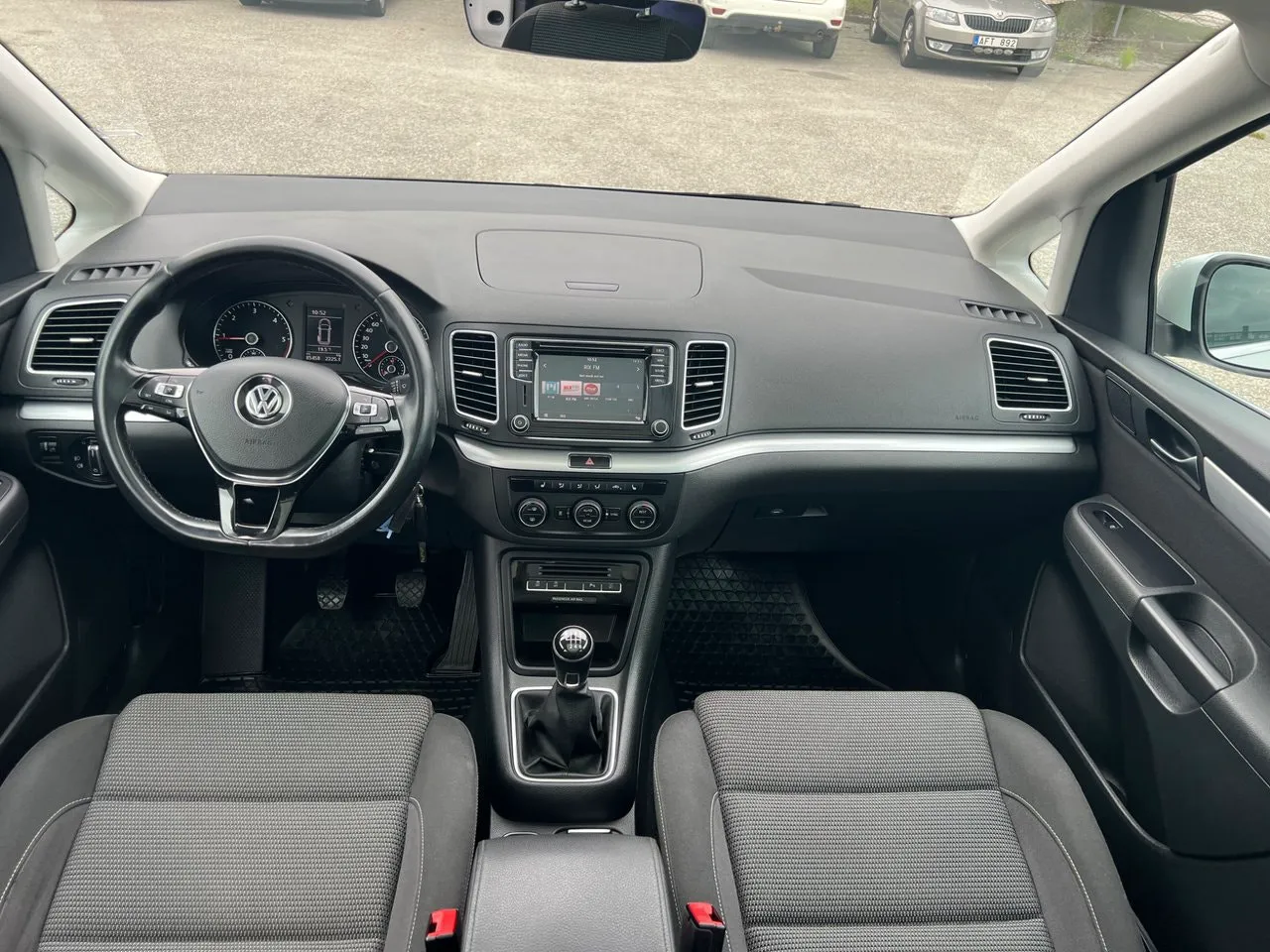 Vehicle image 8