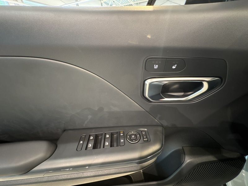 Kia K4 bild 18