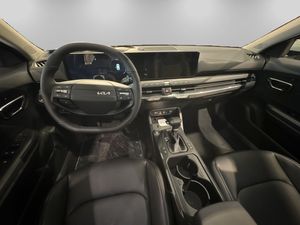 Kia K4 bild 7