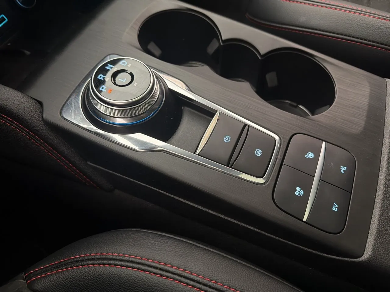 Vehicle image 23