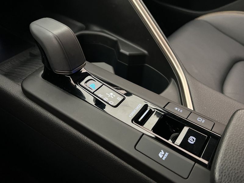 Toyota C-HR bild 27