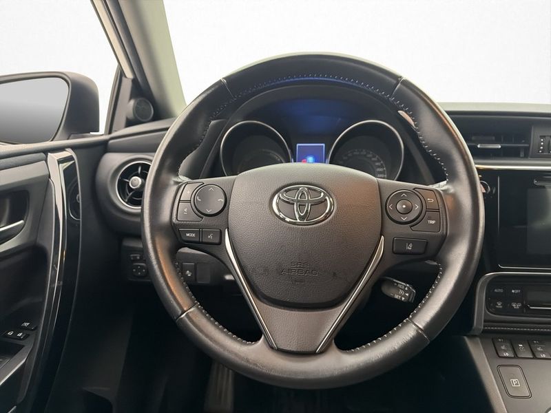 Toyota Auris bild 13