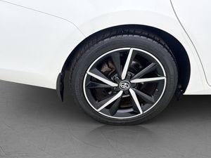 Toyota Auris bild 26