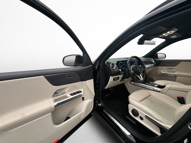 Mercedes EQB300 bild 11