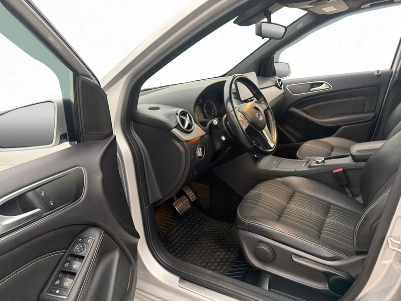 Mercedes B200 bild 10