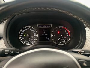 Mercedes B200 bild 16