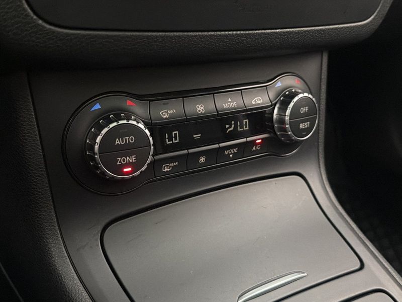 Mercedes B200 bild 23