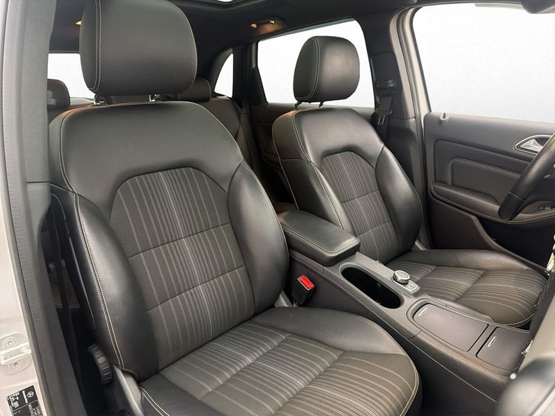 Mercedes B200 bild 25