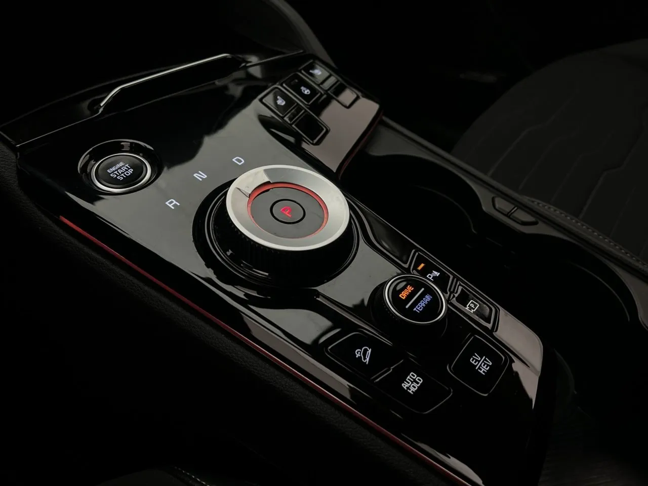 Vehicle image 24