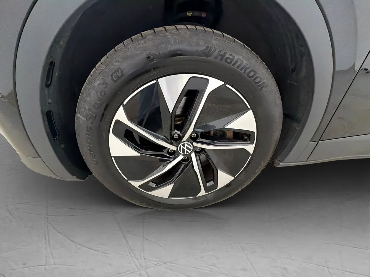 Vehicle image 31