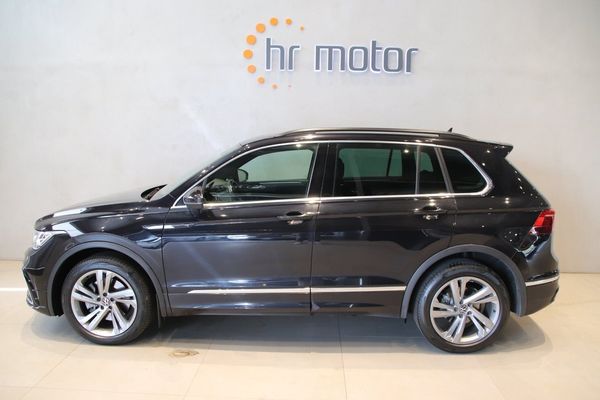 Volkswagen Tiguan 2.0 TDI Aut SCR 4M R-Line/ SoV/ 2 års garanti - 2021