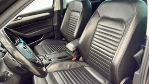 Volkswagen Passat bild 8