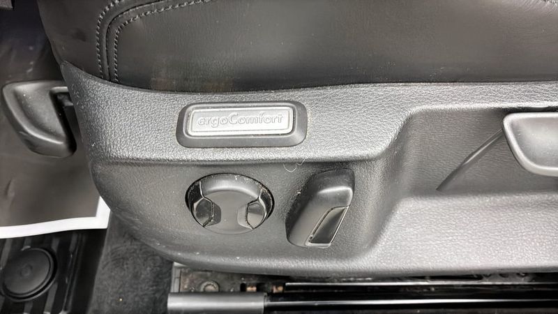 Volkswagen Passat bild 16