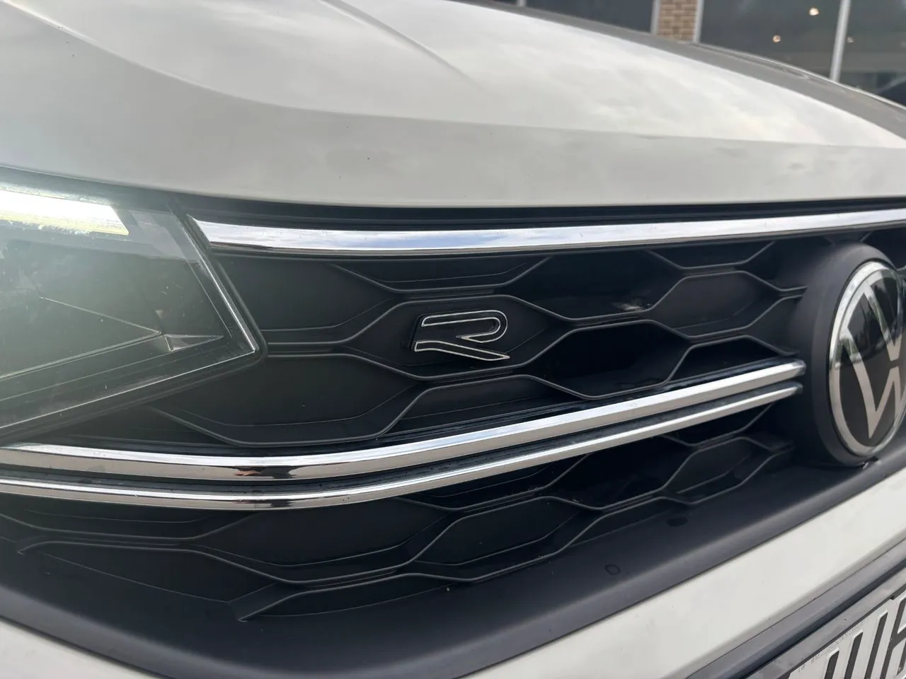Vehicle image 22