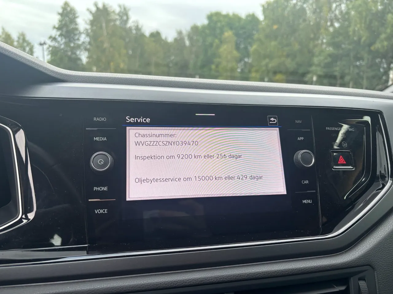 Vehicle image 18