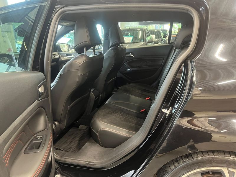 Peugeot 308 bild 12