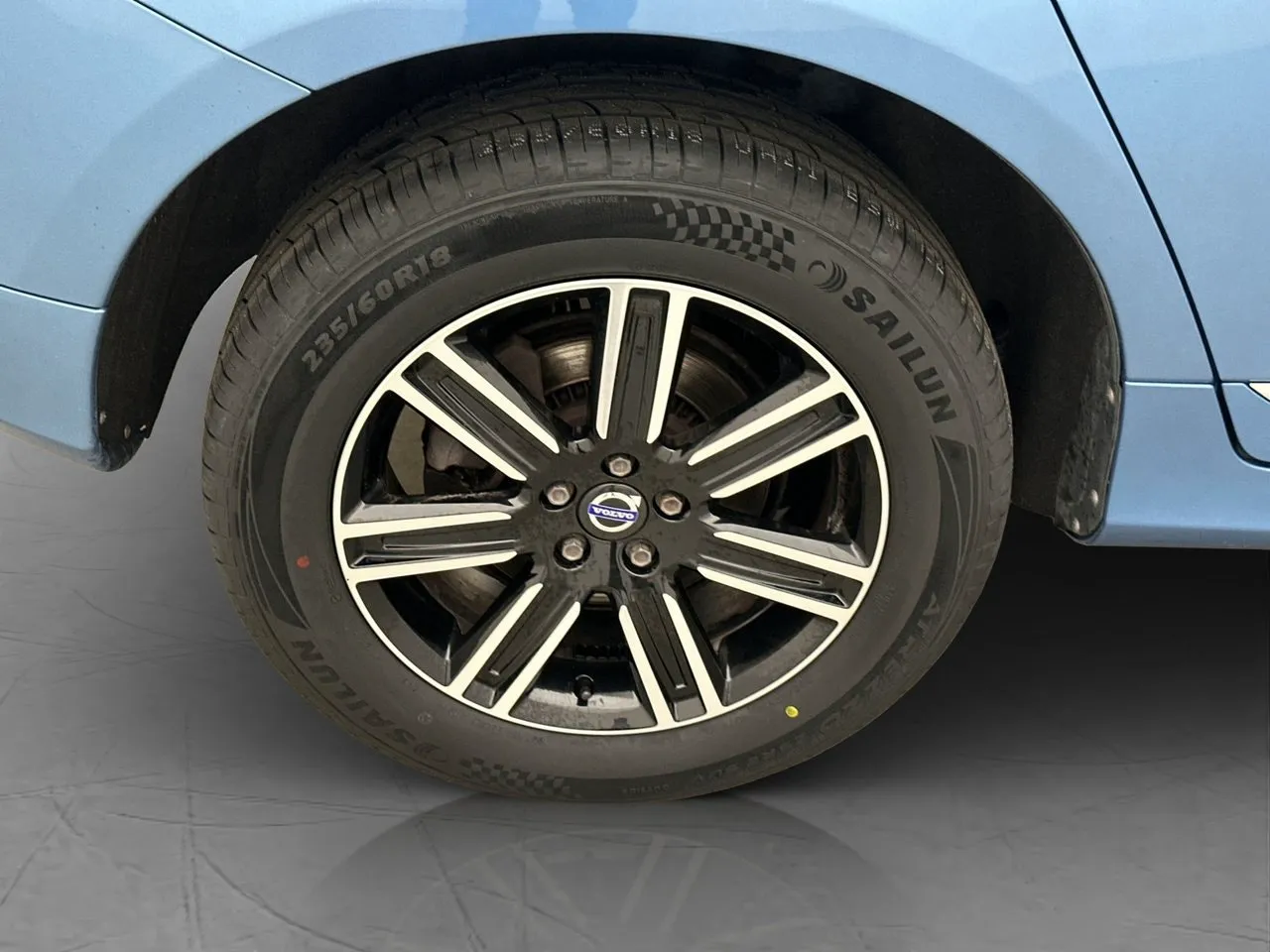 Vehicle image 31