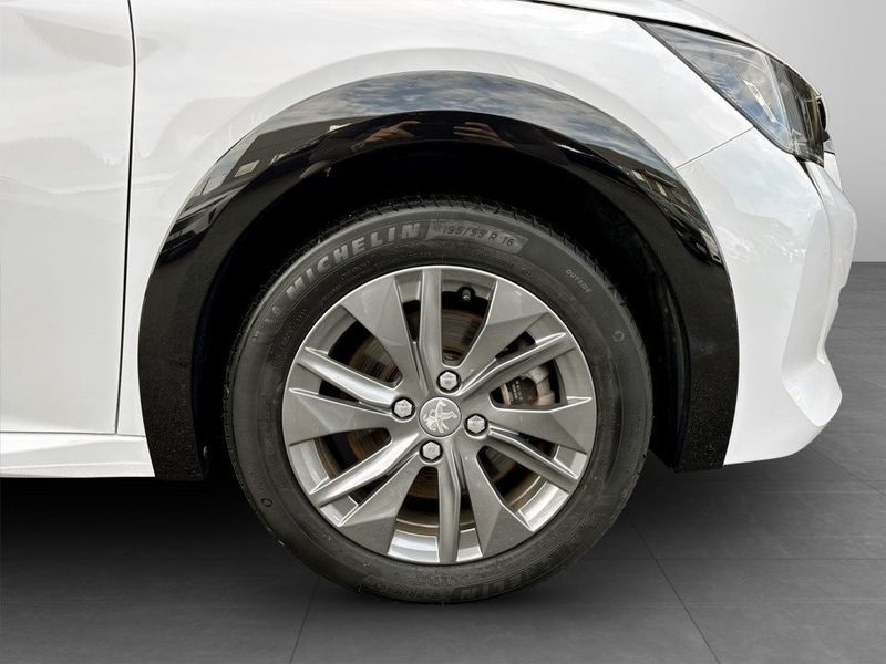Peugeot e-208 bild 14