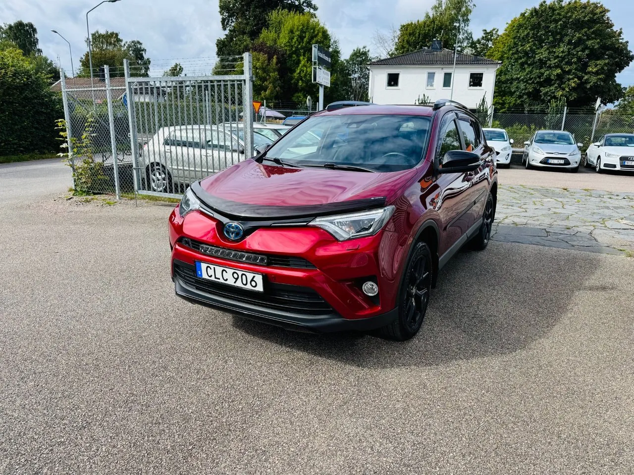 Vehicle image 1