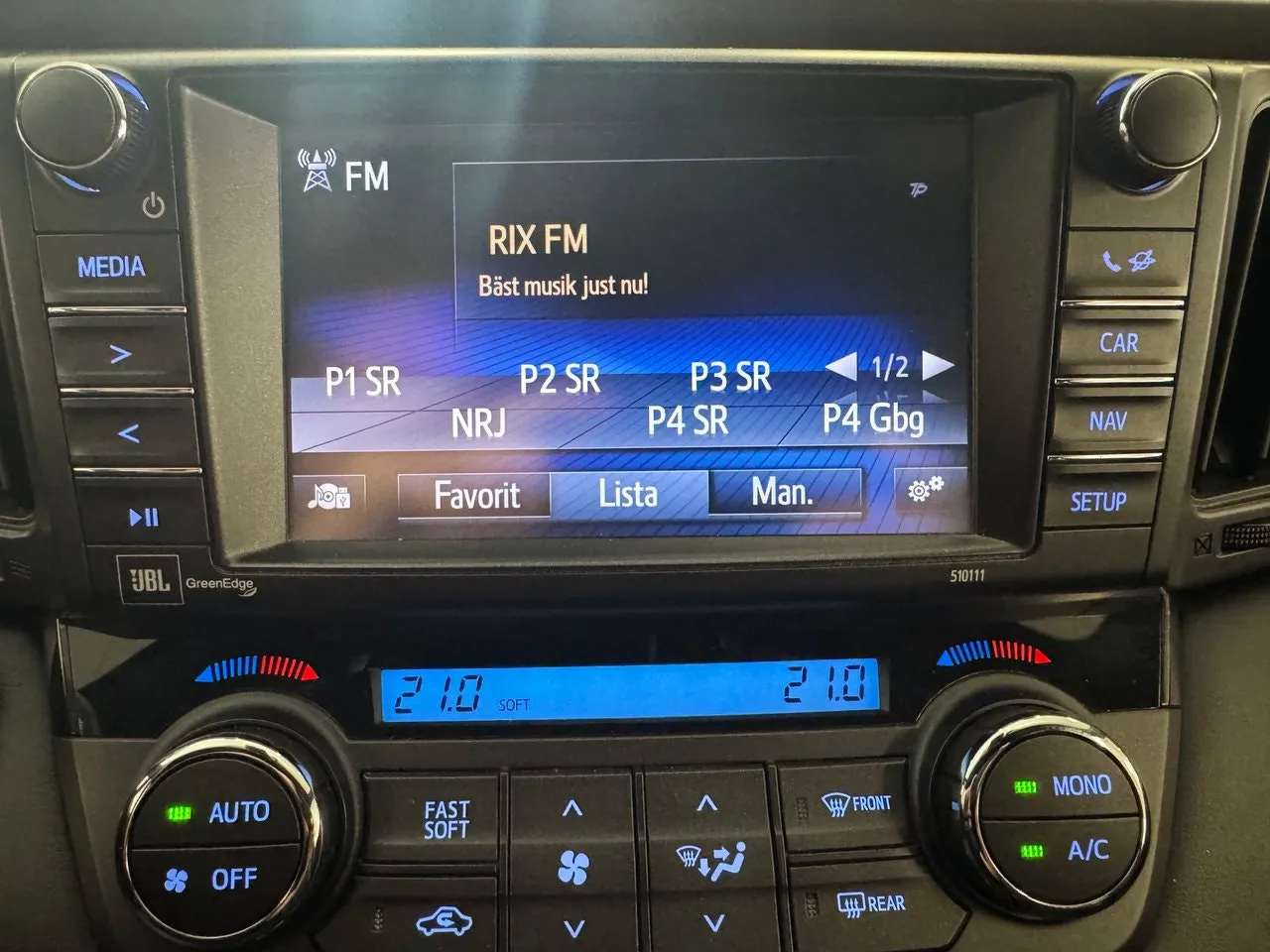 Vehicle image 22