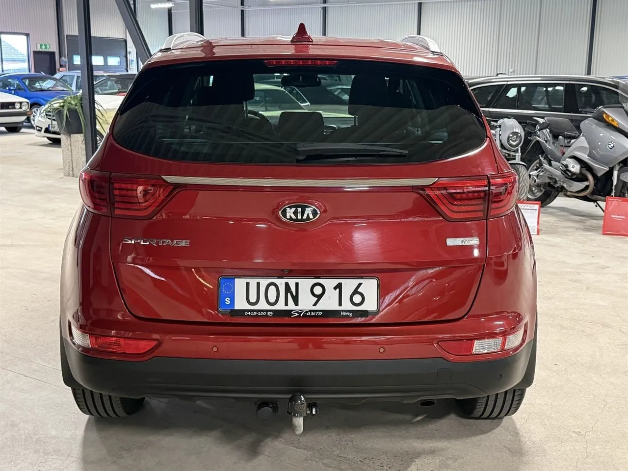 Vehicle image 3