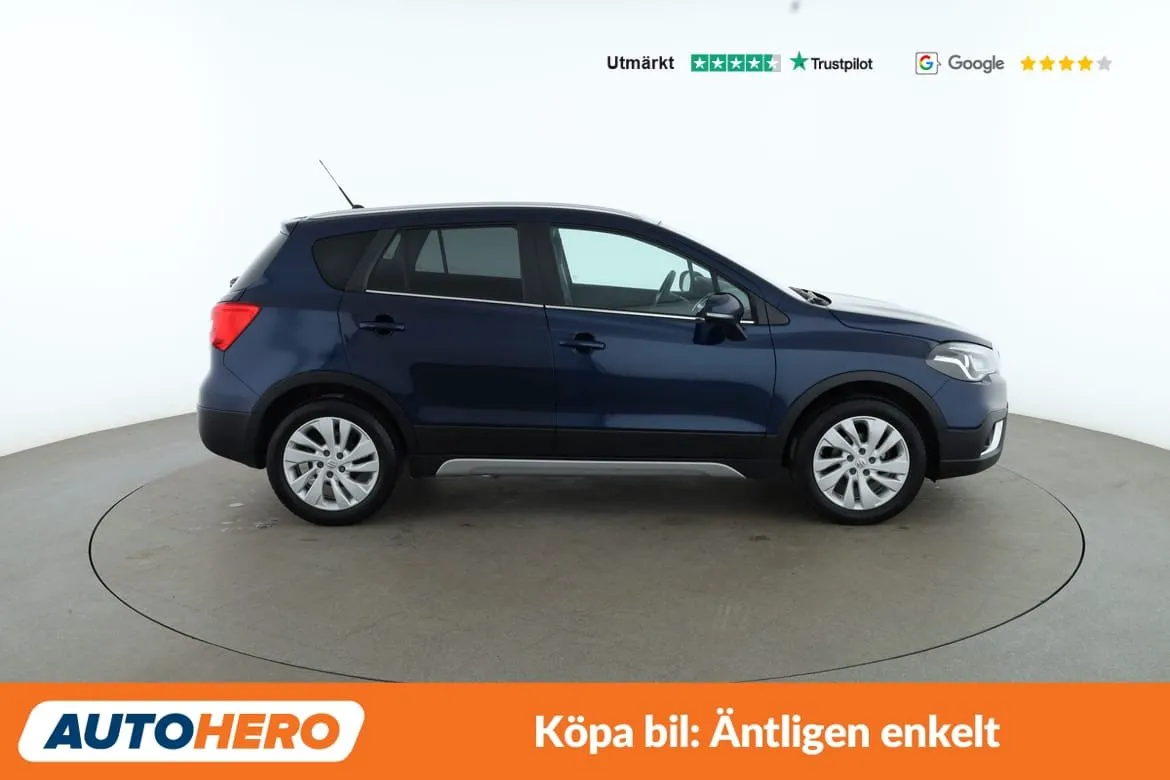 Vehicle image 6