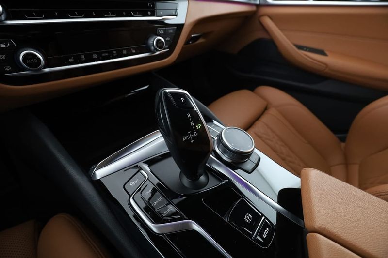 BMW 520 bild 23