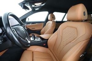 BMW 520 bild 9
