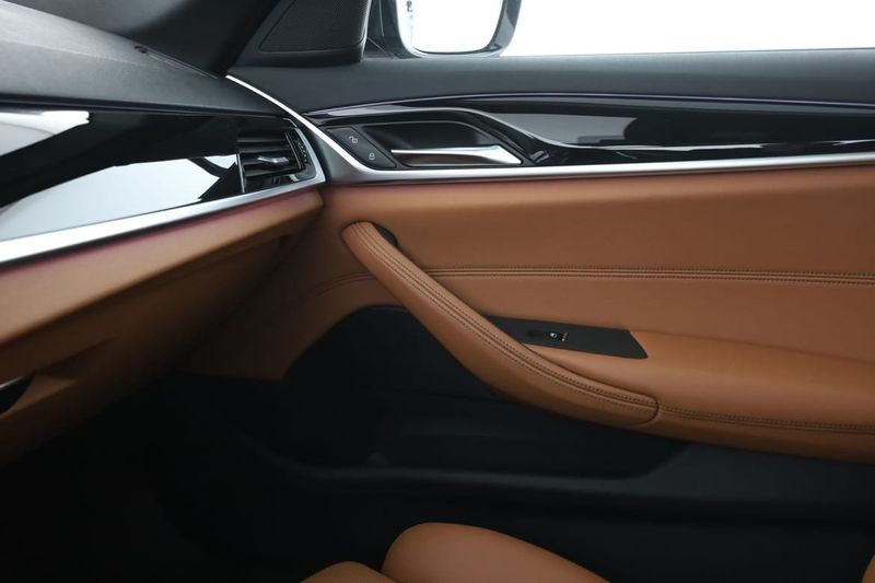 BMW 520 bild 31