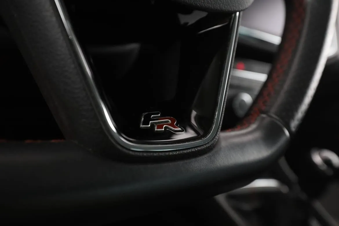 Vehicle image 31