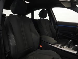 BMW 320 bild 12