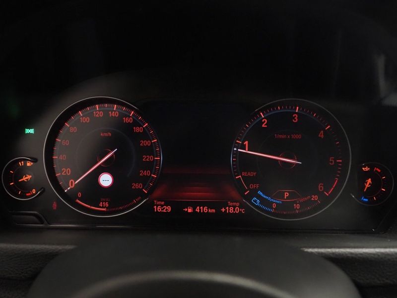 BMW 320 bild 20