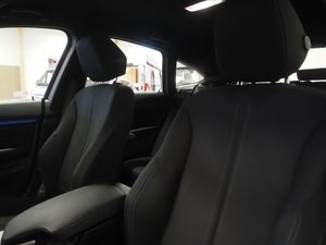 BMW 320 bild 17