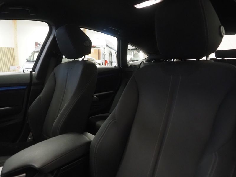 BMW 320 bild 17
